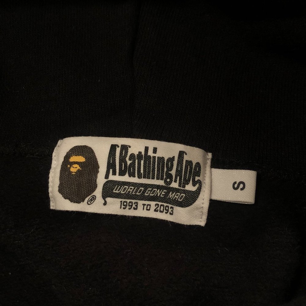 BAPE "Big Ape Face" Black Pullover Hoodie - Picture 4 of 7